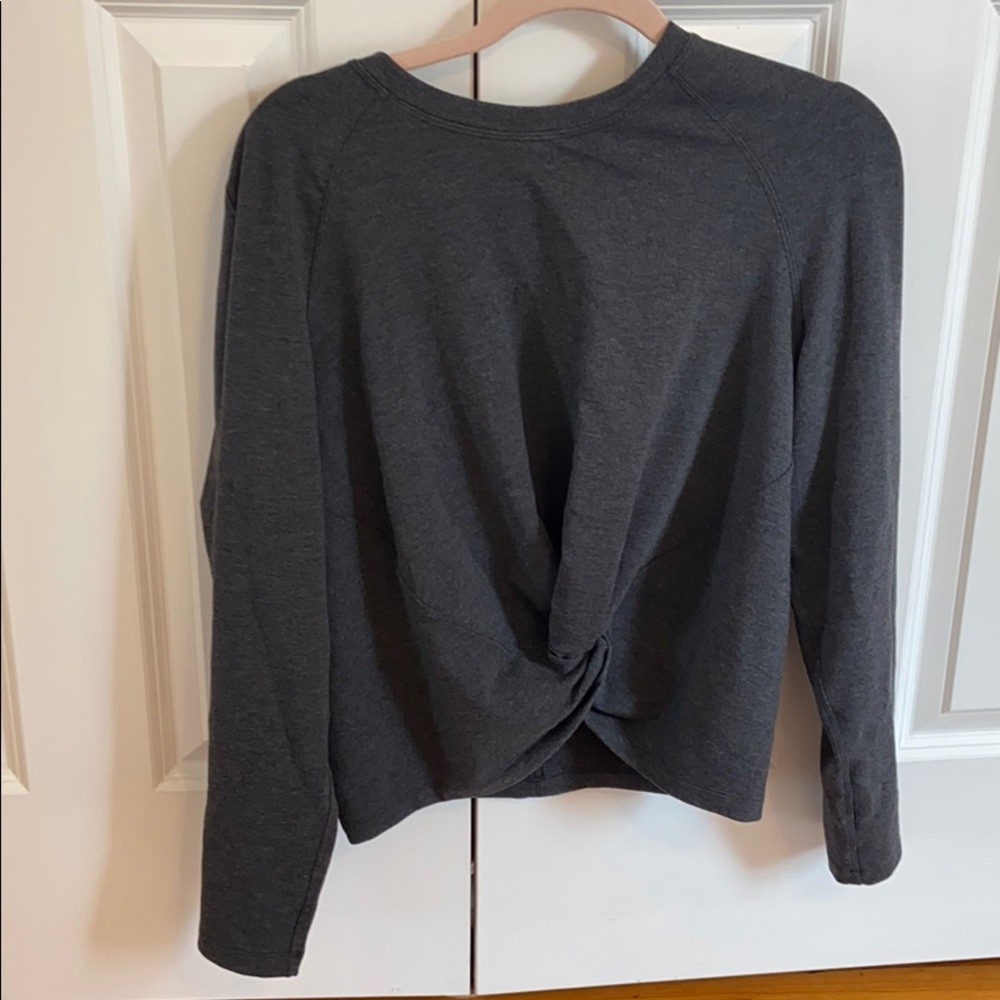Lulu lemon Gray twisted front crew neck
